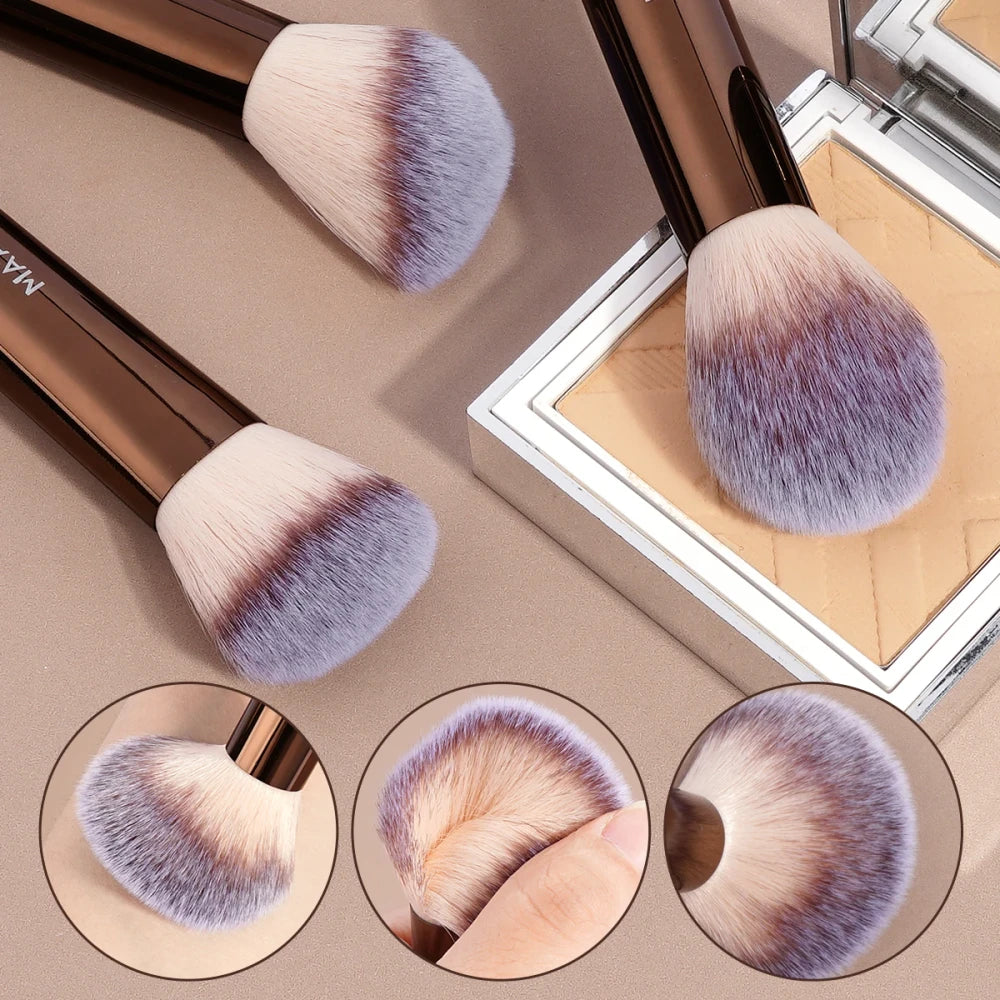Comprehensive Makeup Brush Set