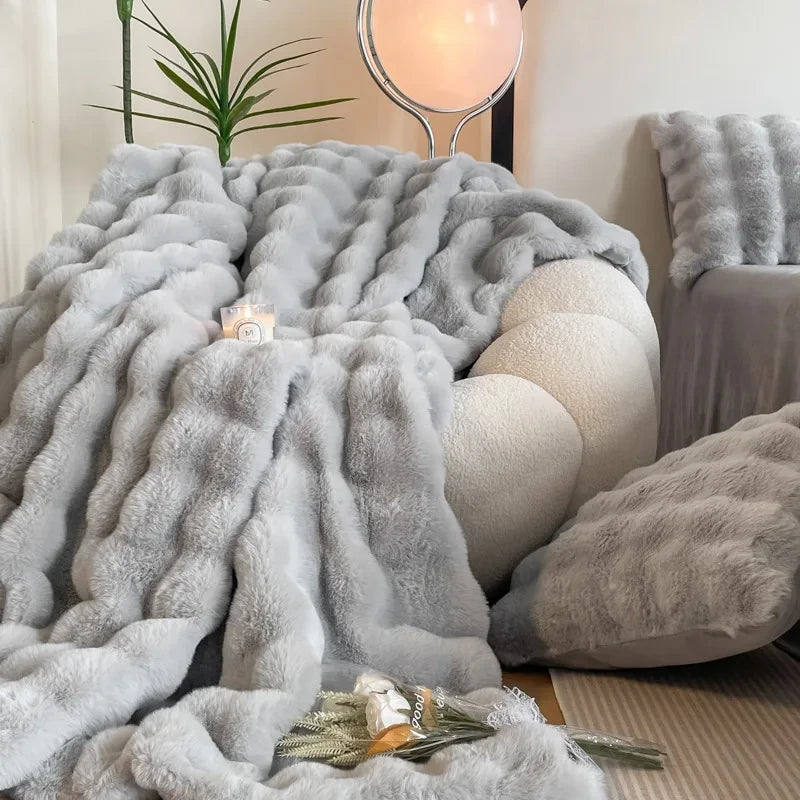 Soft Warm Faux Fur Throw Blanket